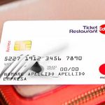 Qué son y para qué sirven las tarjetas restaurant en Uruguay