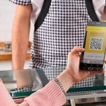 Cómo pagar con código QR desde el celular