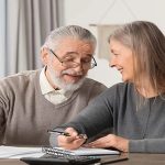 Empresas que brindan préstamos para jubilados en Uruguay